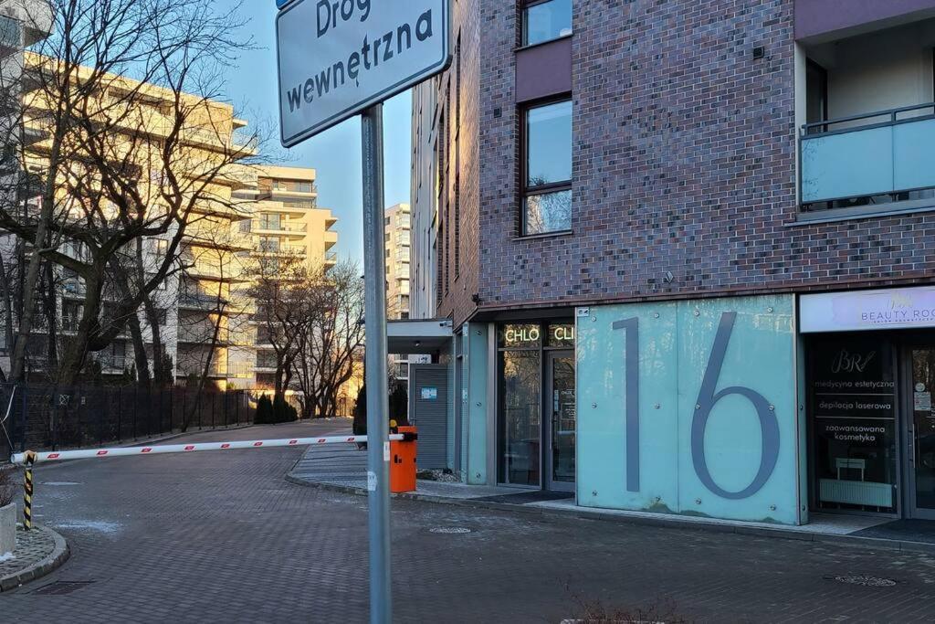 Wellsituated 1 Bedroom Condo In Warsaw Freeparking Exterior foto