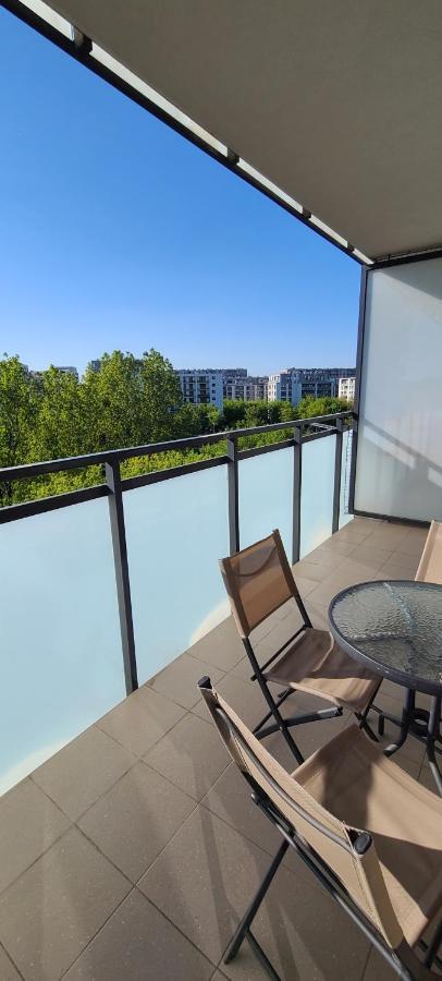Wellsituated 1 Bedroom Condo In Warsaw Freeparking Exterior foto